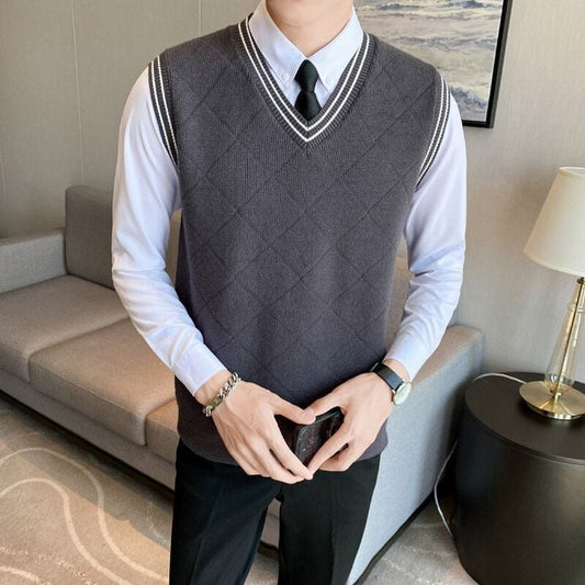 How to Style Sweater Vest for Men (With Pictures)